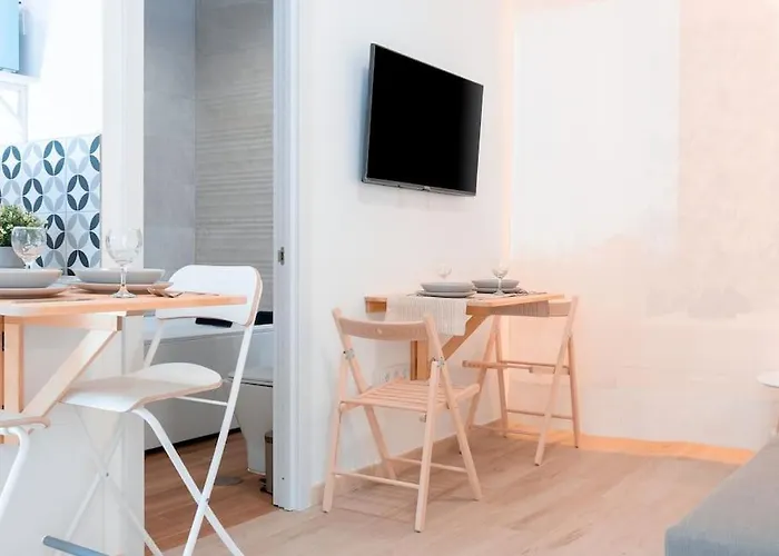 Acogedor Estudio En Triana Con Jacuzzi Y Wifi